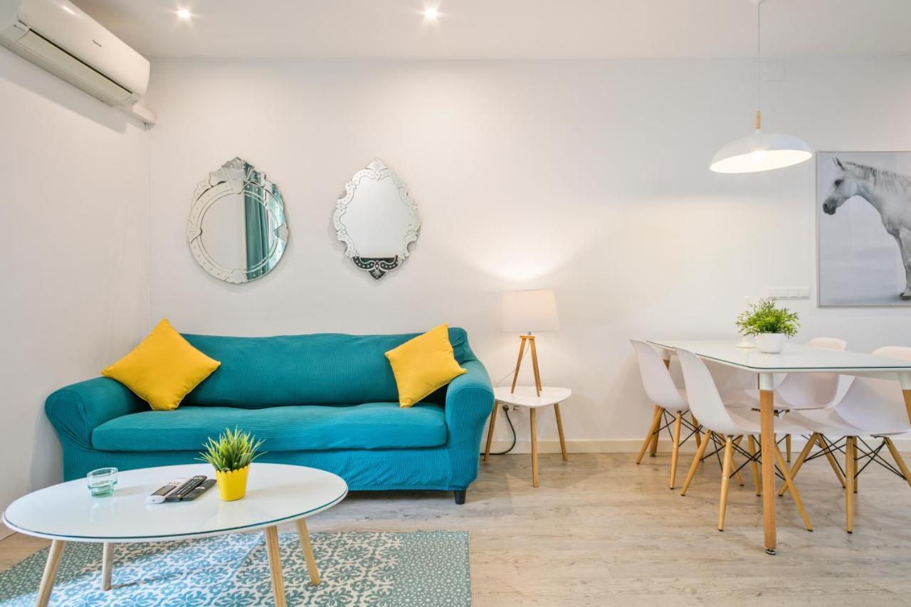 Apartmán The White Flats Les Corts Barcelona Exteriér fotografie