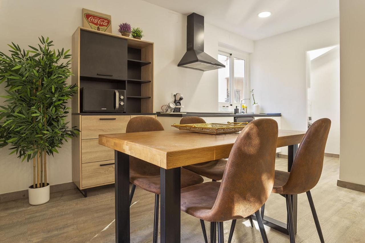 Apartmán The White Flats Les Corts Barcelona Exteriér fotografie